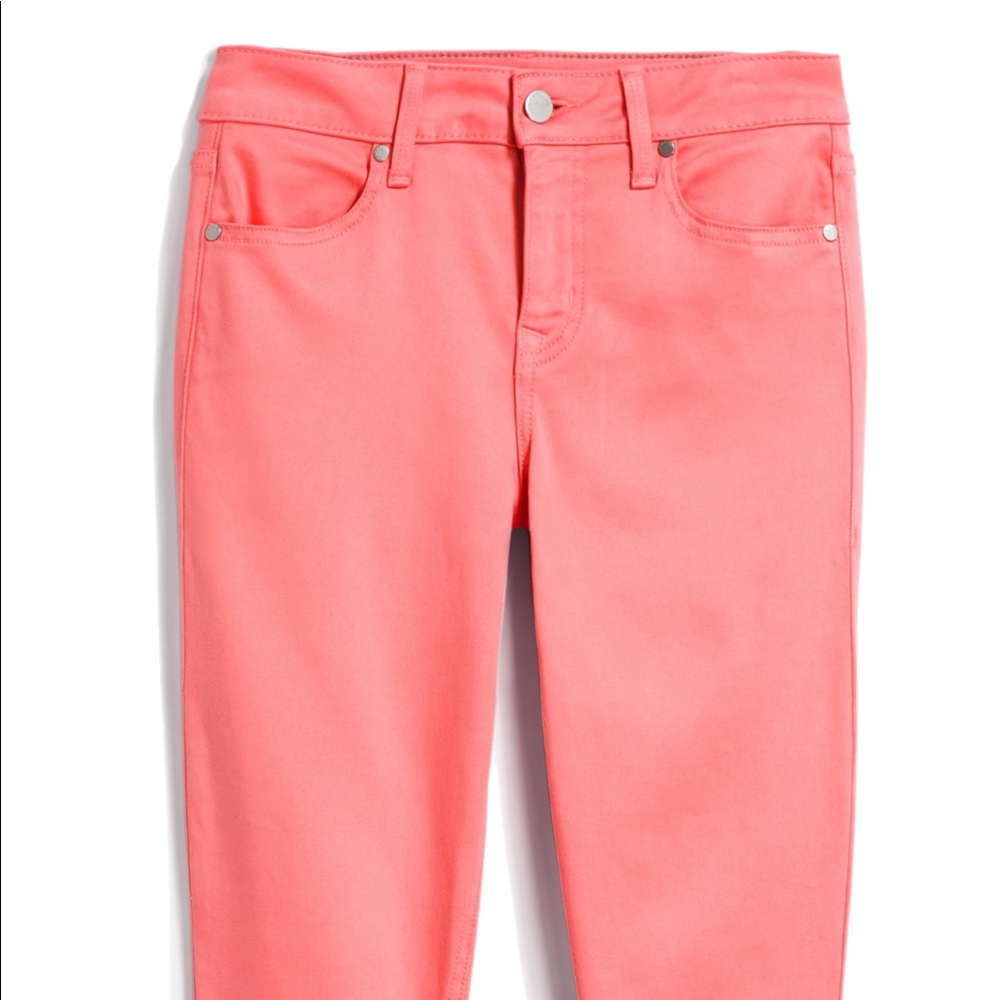 Level 99 NWOT Size 29 Coral Skinny Jeans
